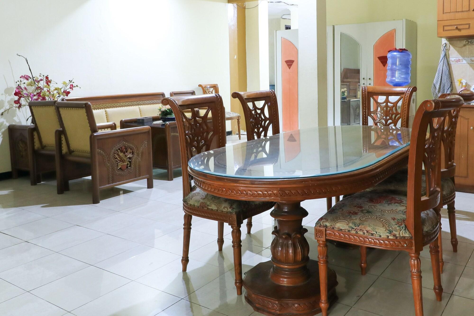 Guest House Samarinda Zewnętrze zdjęcie